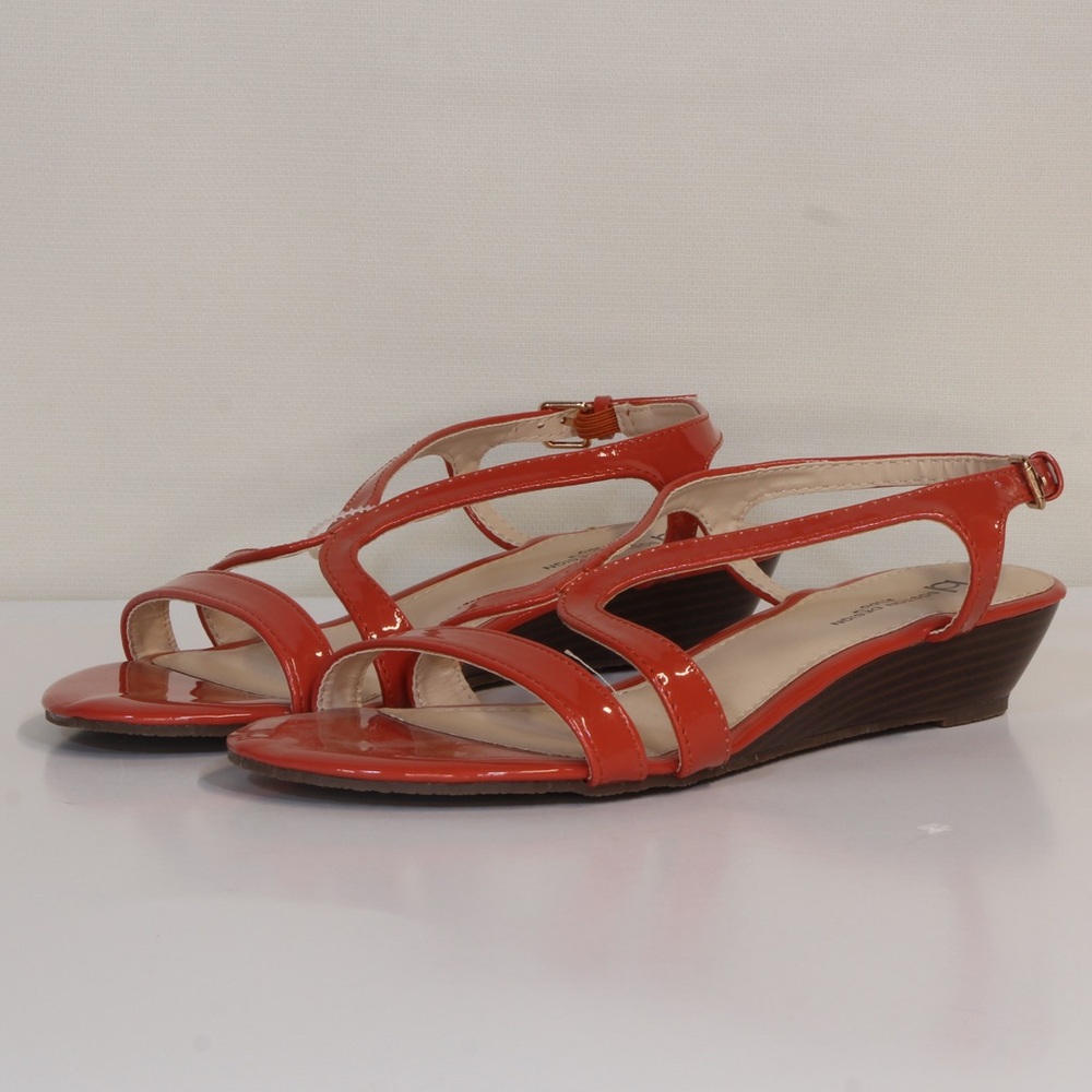 Boston Design Studio Spiced Coral Patent Leather Curve Strap Sandal NWT - Picture 10 of 12